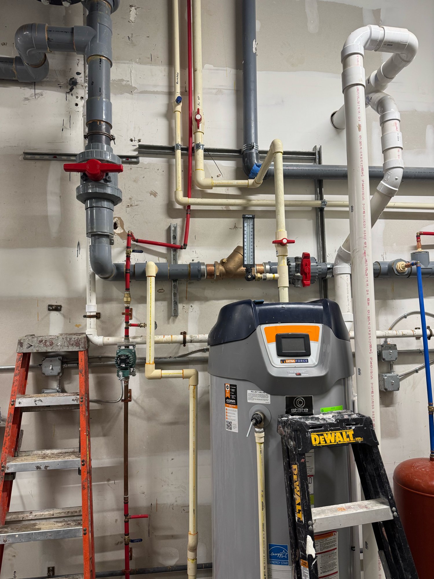 Hotel Bourre Bonne, commercial water heater install